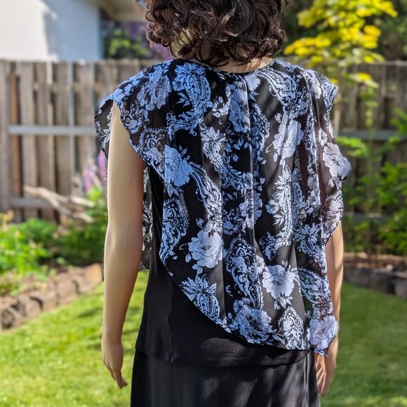 Assymetrical Layered Tank Top - Picture 7 of 9